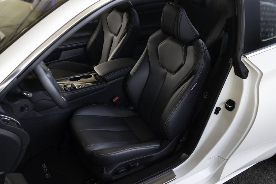 Интерьер Infiniti Q60 3.0t Edition 30 (CV37) 2019 года  (NA) (фото 3 из 10)